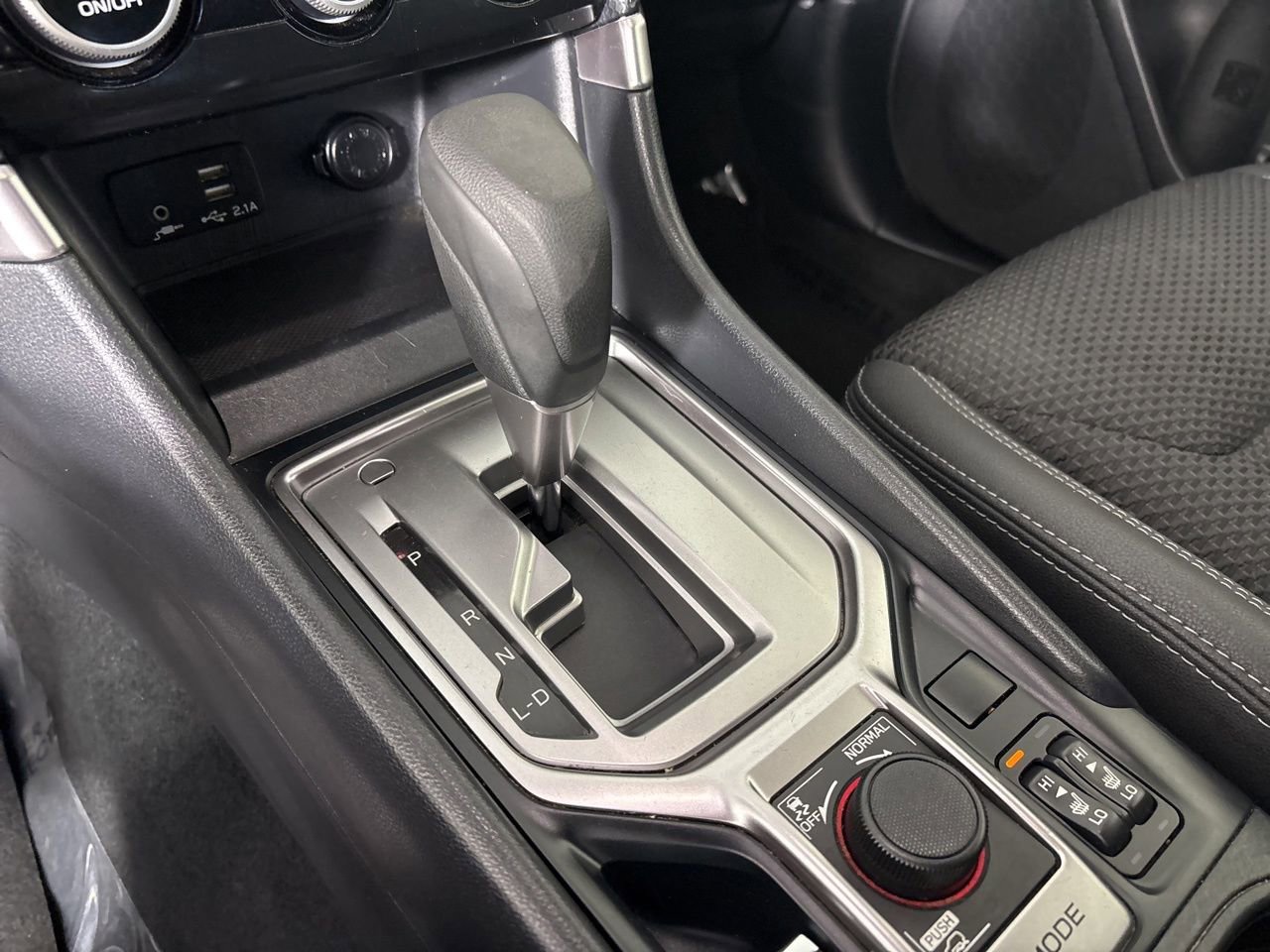 Used 2023 Subaru Forester Premium image 20