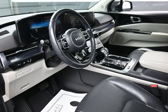 Used 2023 Kia Carnival SX Prestige w/ Paint Protection Package FWD image 14