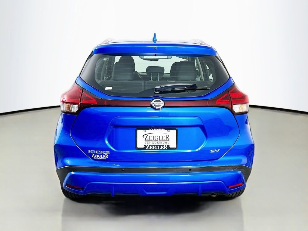 Used 2021 Nissan Kicks SV image 6