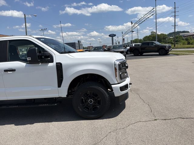 New 2026 Ford F250 XL w/ STX Appearance Package AWD/4WD image 2