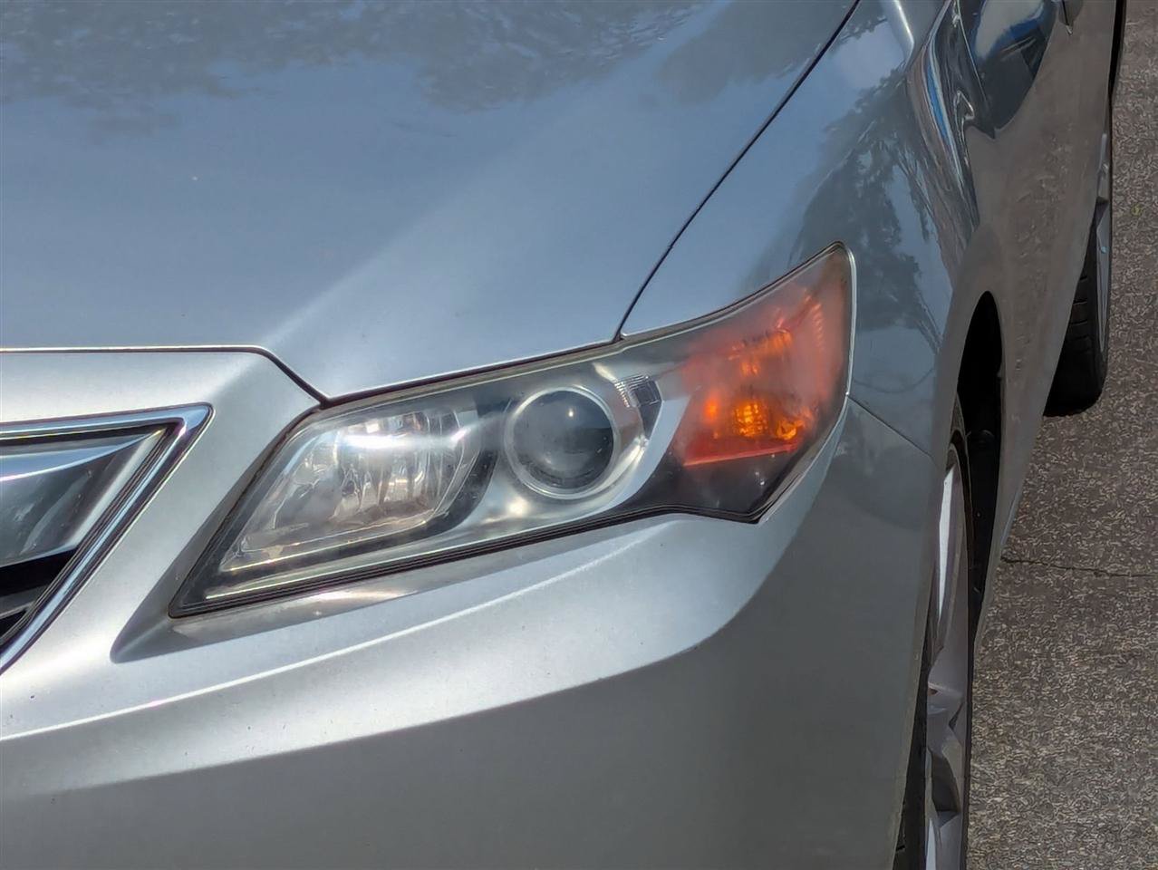 Used 2013 Acura ILX w/ Technology Package FWD image 5