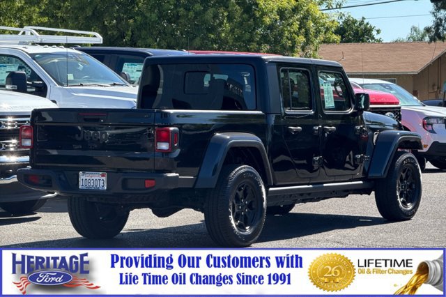 Used 2022 Jeep Gladiator Sport AWD/4WD image 4