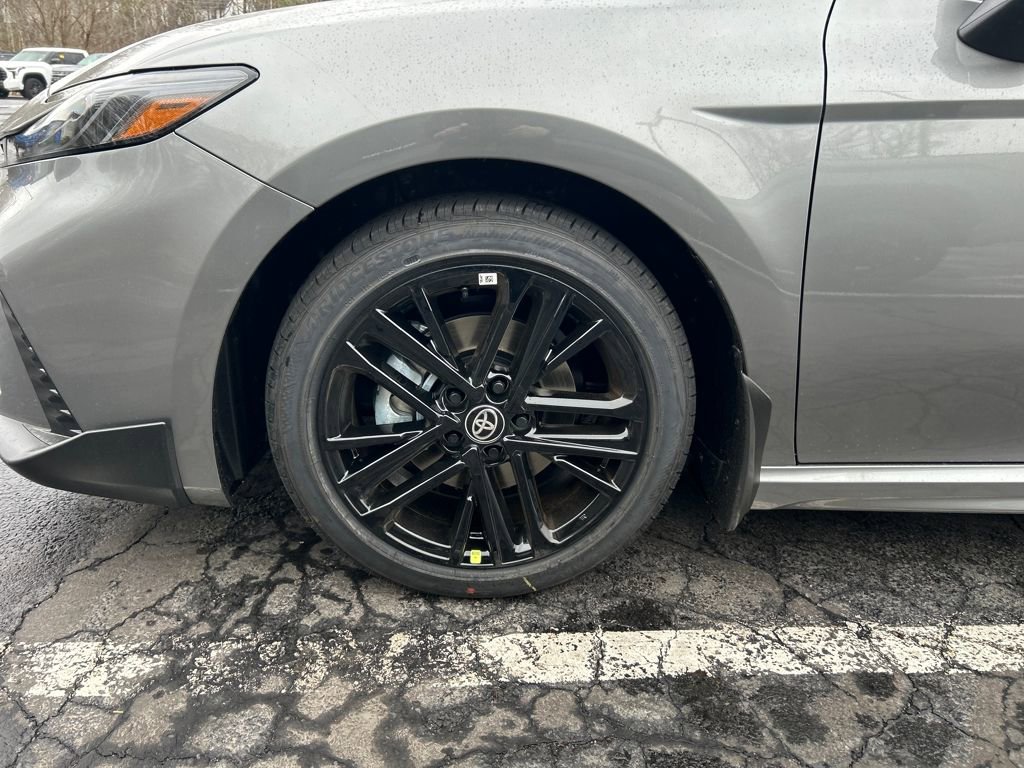 New 2026 Toyota Camry SE image 28