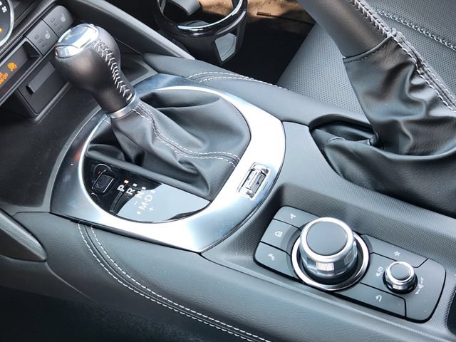 New 2026 MAZDA MX-5 Miata Grand Touring w/ Weather Package RWD image 16