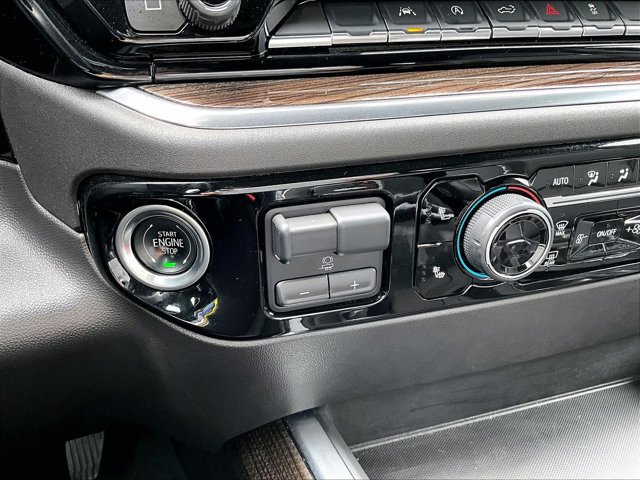 Used 2024 Chevrolet Silverado 1500 LT Trail Boss w/ Convenience Package II image 24