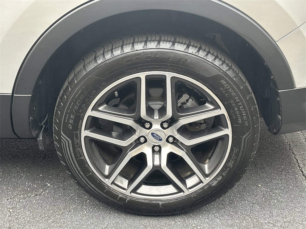Used 2018 Ford Explorer Sport image 21