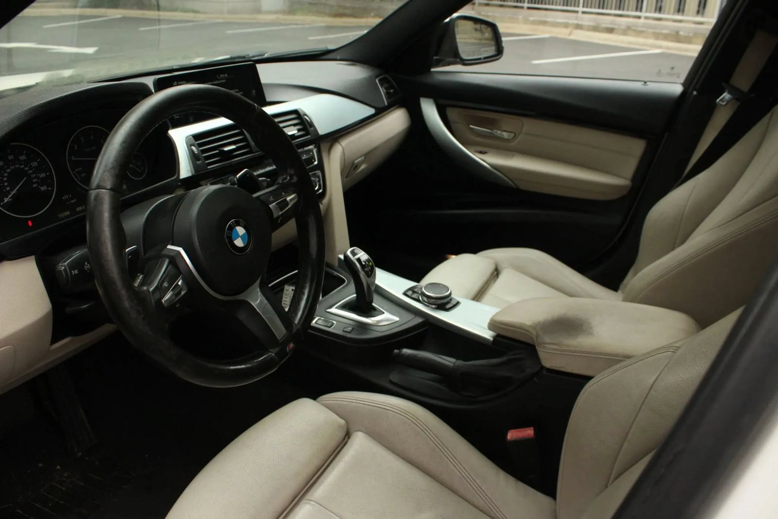 Used 2016 BMW 328i Sedan w/ M Sport Package RWD image 14