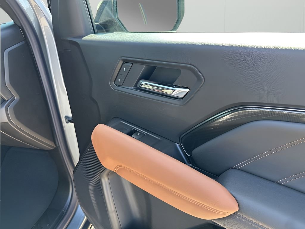 New 2026 GMC Canyon AT4 image 14