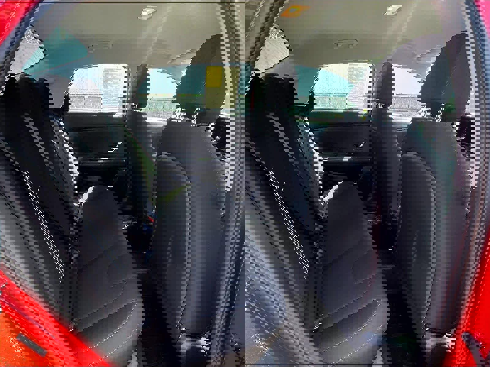 Used 2023 Hyundai Elantra SEL image 16