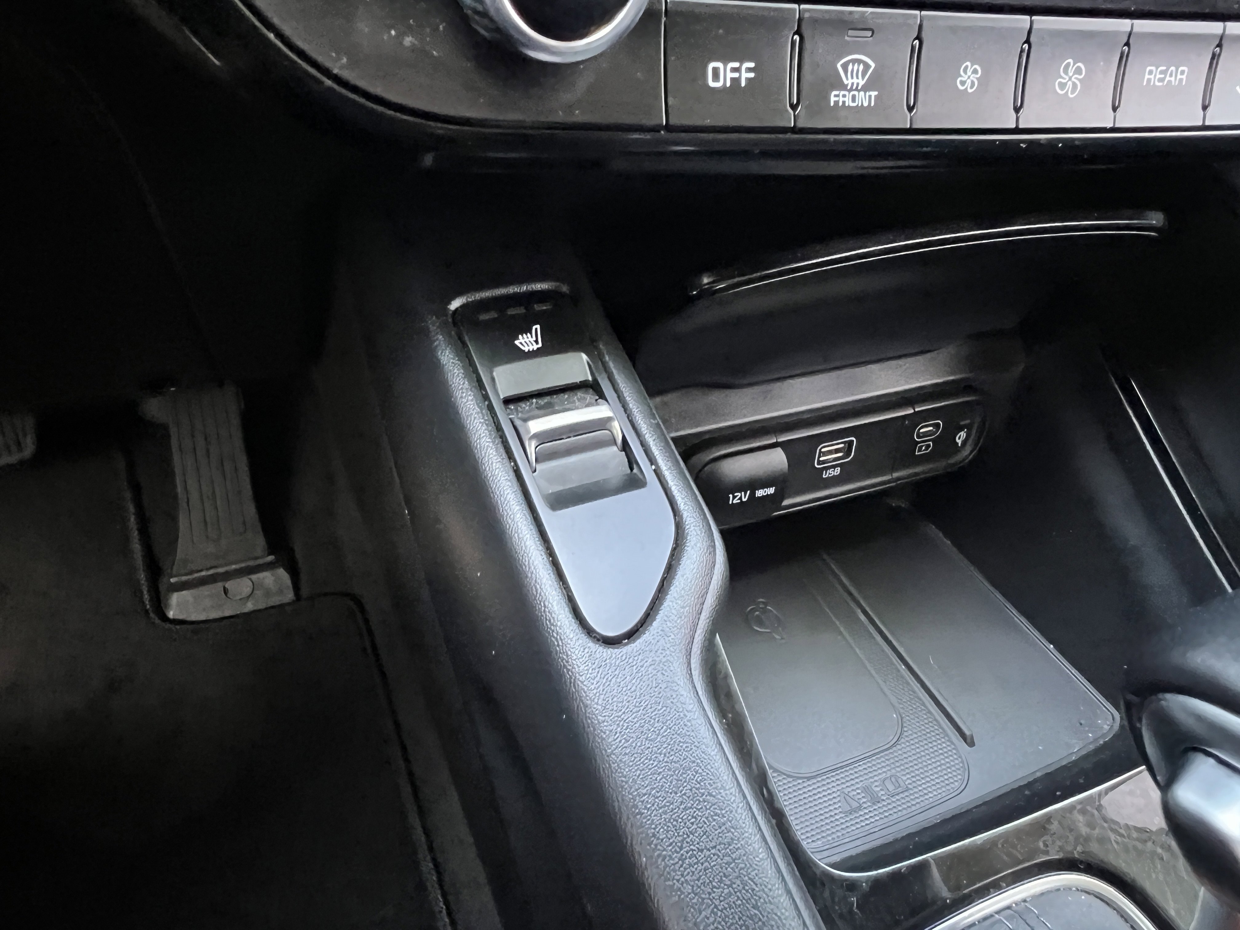 Certified 2023 Kia Telluride S w/ S Sunroof Package image 34