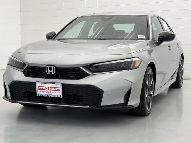 Used 2025 Honda Civic Sport image 4