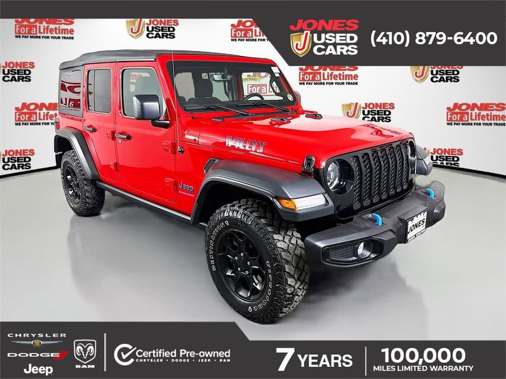 Used 2023 Jeep Wrangler Unlimited w/ Cold Weather Group AWD/4WD image 1