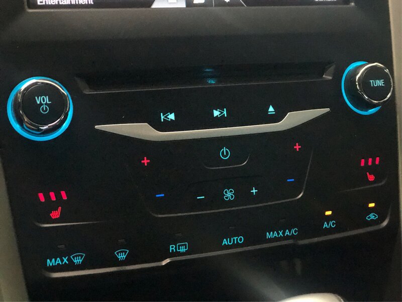 Used 2014 Ford Fusion Energi SE FWD image 24
