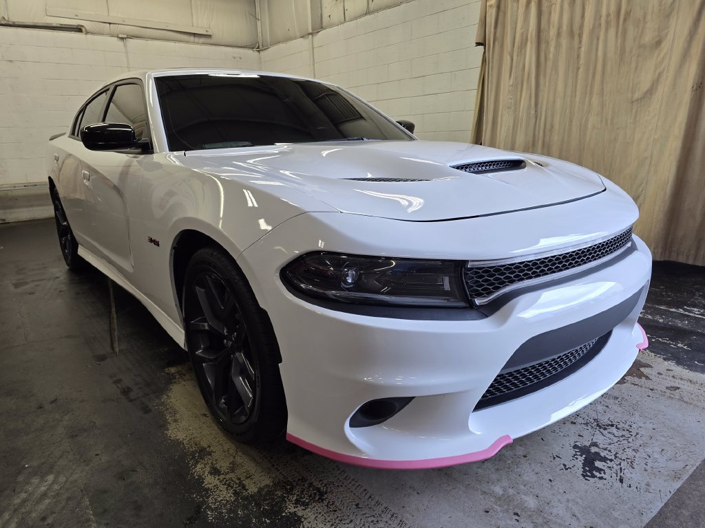 Used 2023 Dodge Charger R/T w/ Plus Group RWD image 3