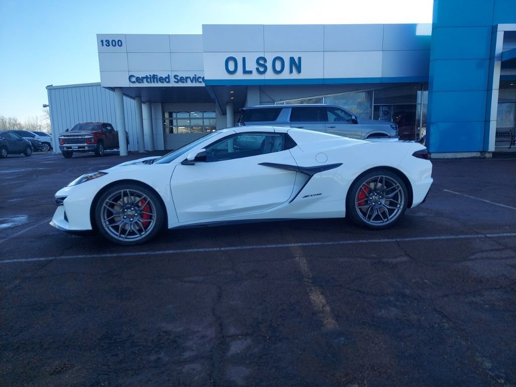 New 2026 Chevrolet Corvette Z06 w/ Battery Protection Package image 2