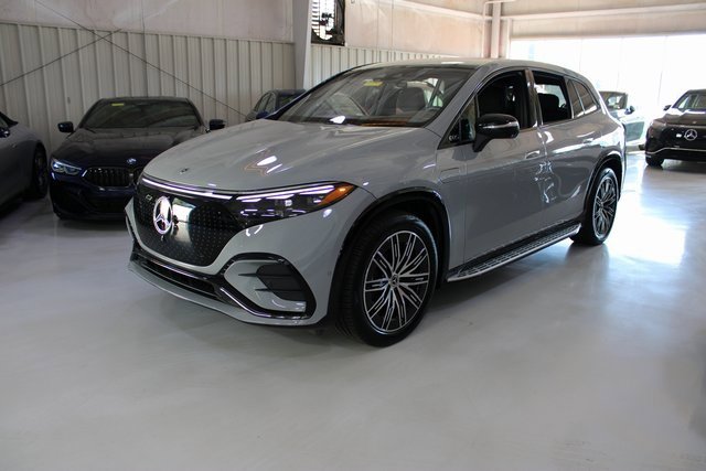 Used 2024 Mercedes-Benz EQS 450+ 4MATIC SUV w/ AMG Line Exterior Package image 42