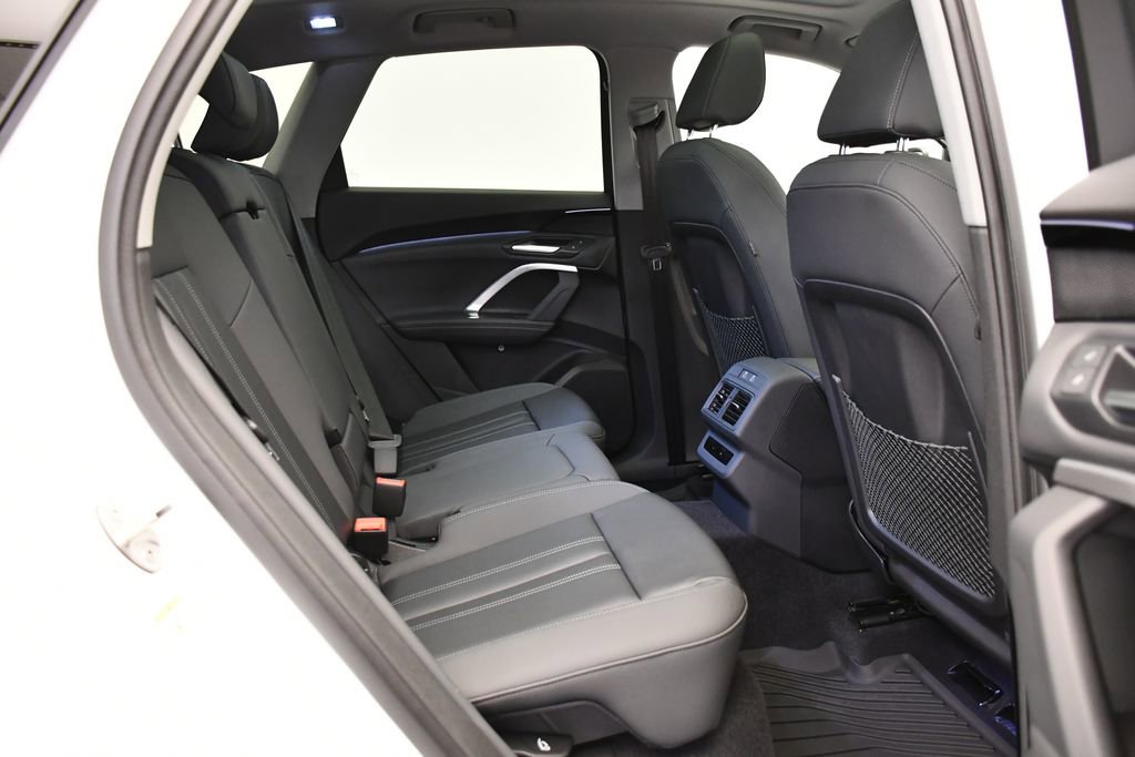 Used 2025 Audi Q5 Premium w/ Convenience Package image 52