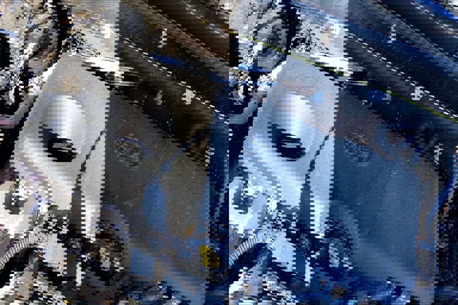 Used 2022 Toyota Venza Limited image 32