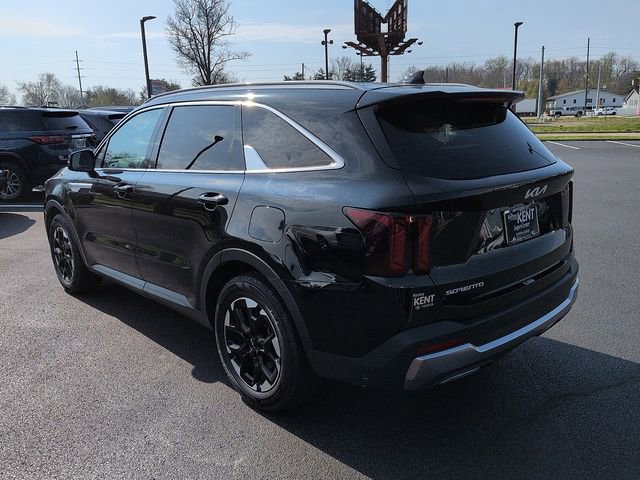 Used 2024 Kia Sorento S image 5