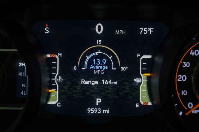 Used 2026 Jeep Gladiator Mojave AWD/4WD image 32