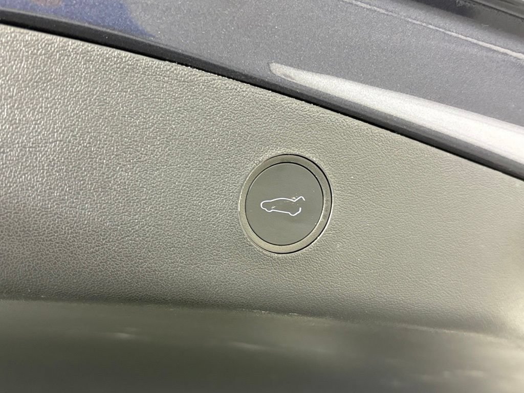 Used 2023 Tesla Model 3 Standard Range RWD image 42