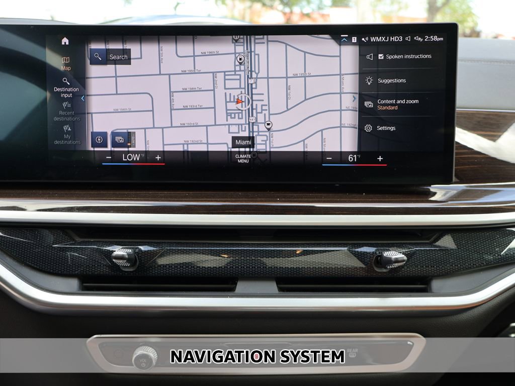 Used 2023 BMW X7 xDrive40i w/ Executive Package image 3