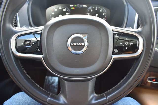 Used 2016 Volvo XC90 T6 Momentum w/ Momentum Plus Package AWD/4WD image 24