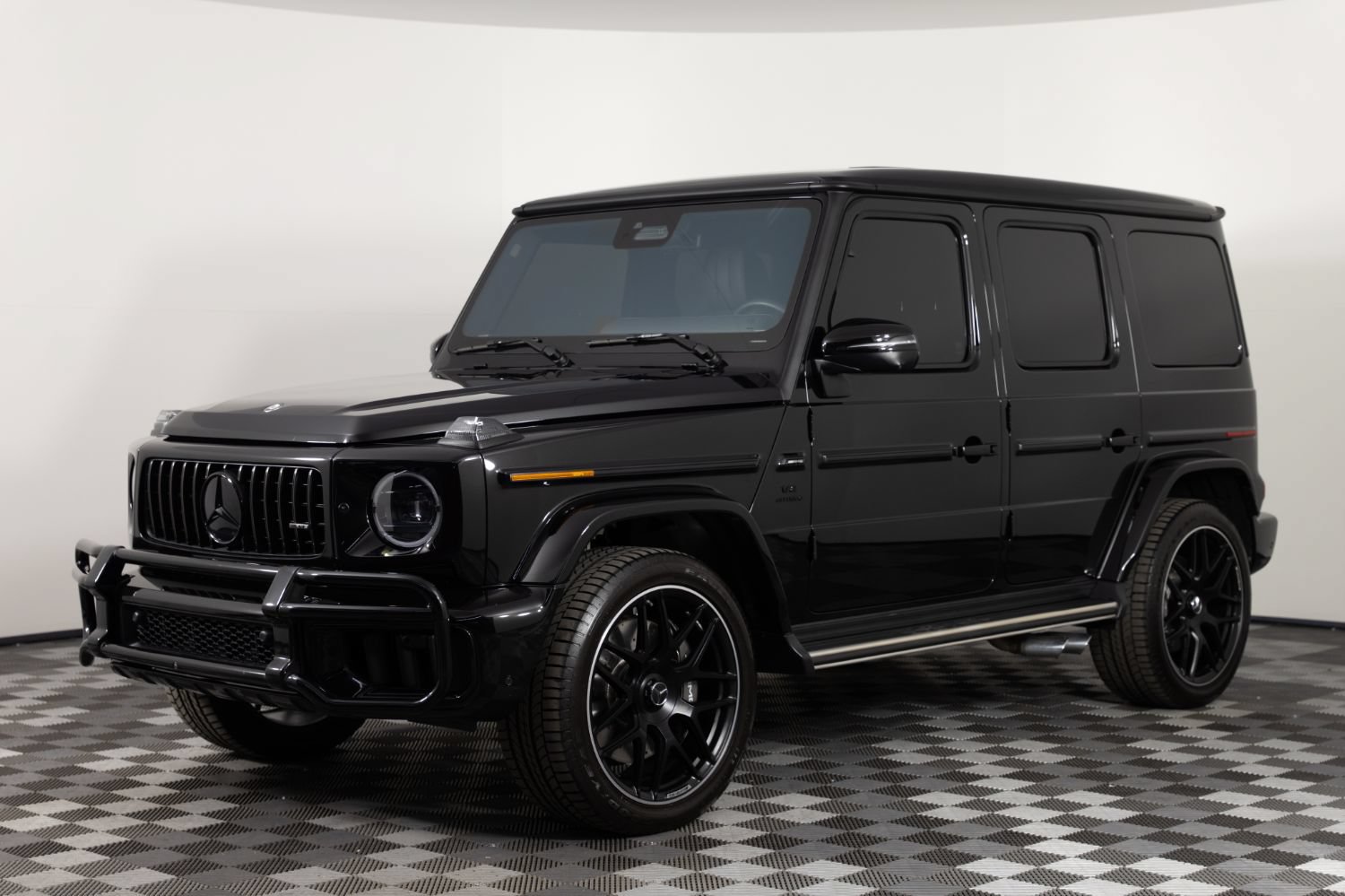 Used 2025 Mercedes-Benz G 63 AMG 4MATIC image 1