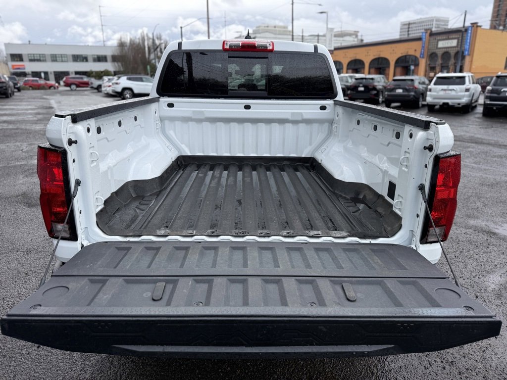 Used 2024 Chevrolet Colorado Trail Boss image 7