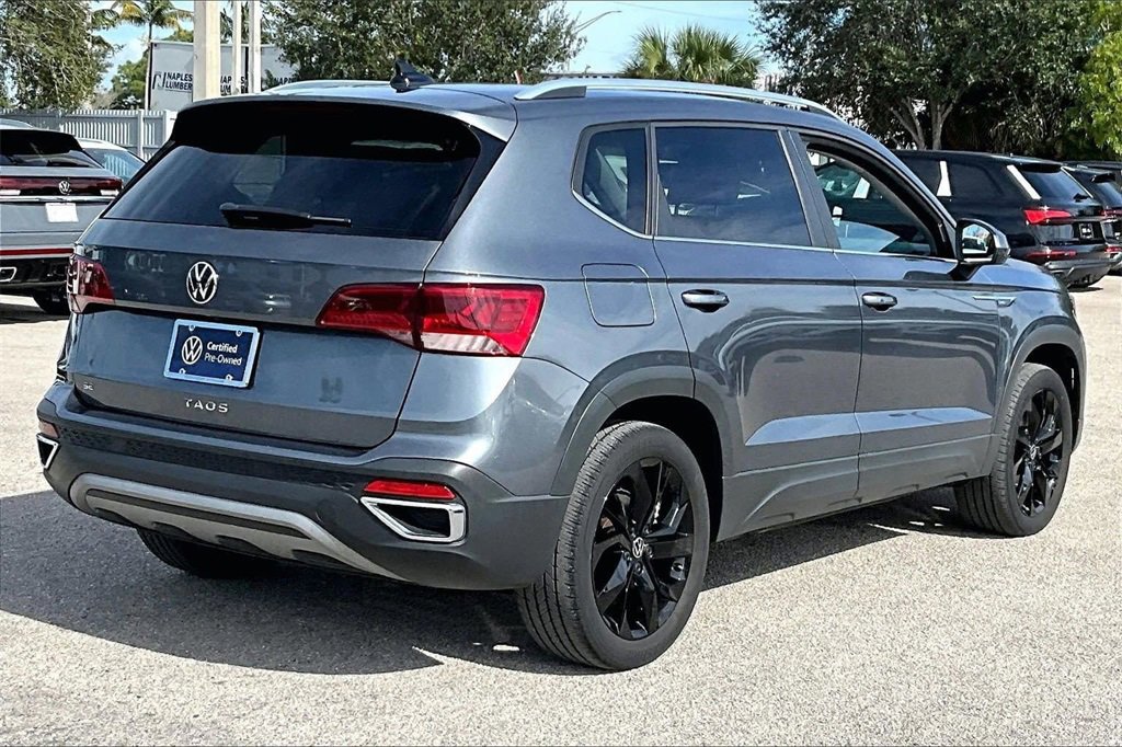 Certified 2022 Volkswagen Taos SE w/ Panoramic Sunroof Package image 5
