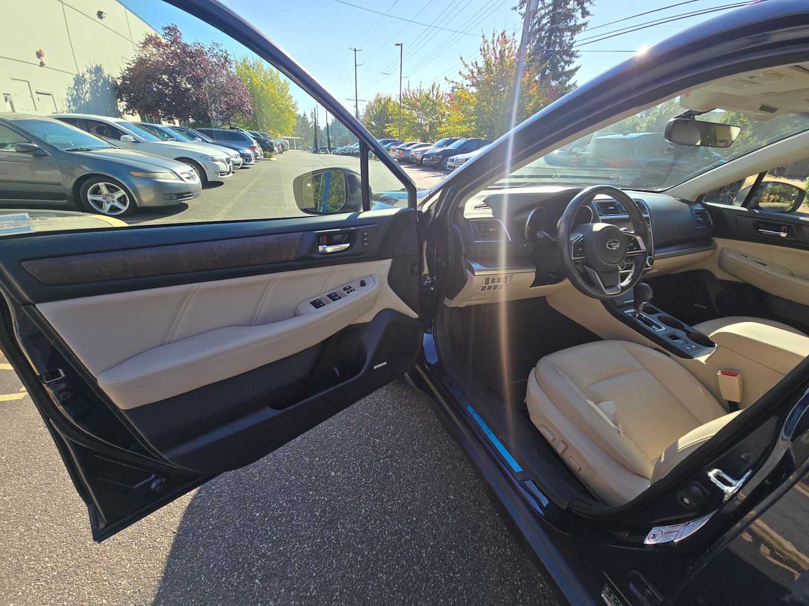 Used 2018 Subaru Outback 2.5i Limited AWD/4WD image 20