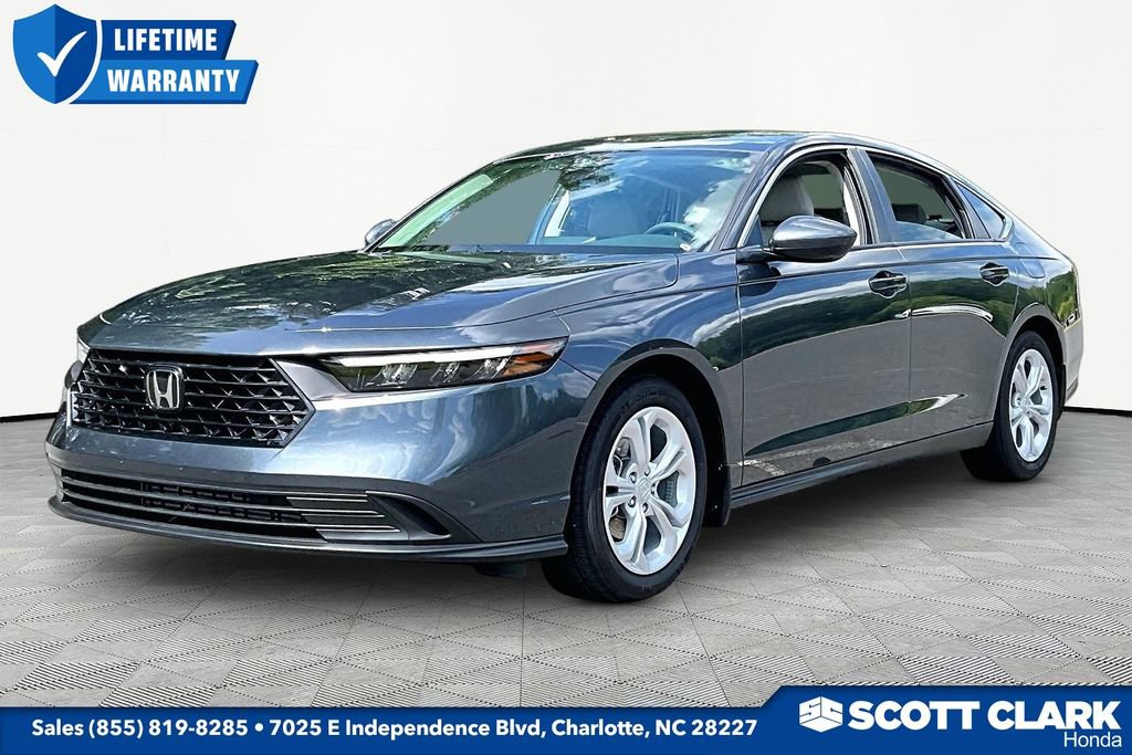 Used 2025 Honda Accord LX image 3