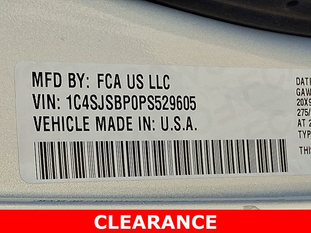 Used 2023 Jeep Wagoneer L Series II image 28