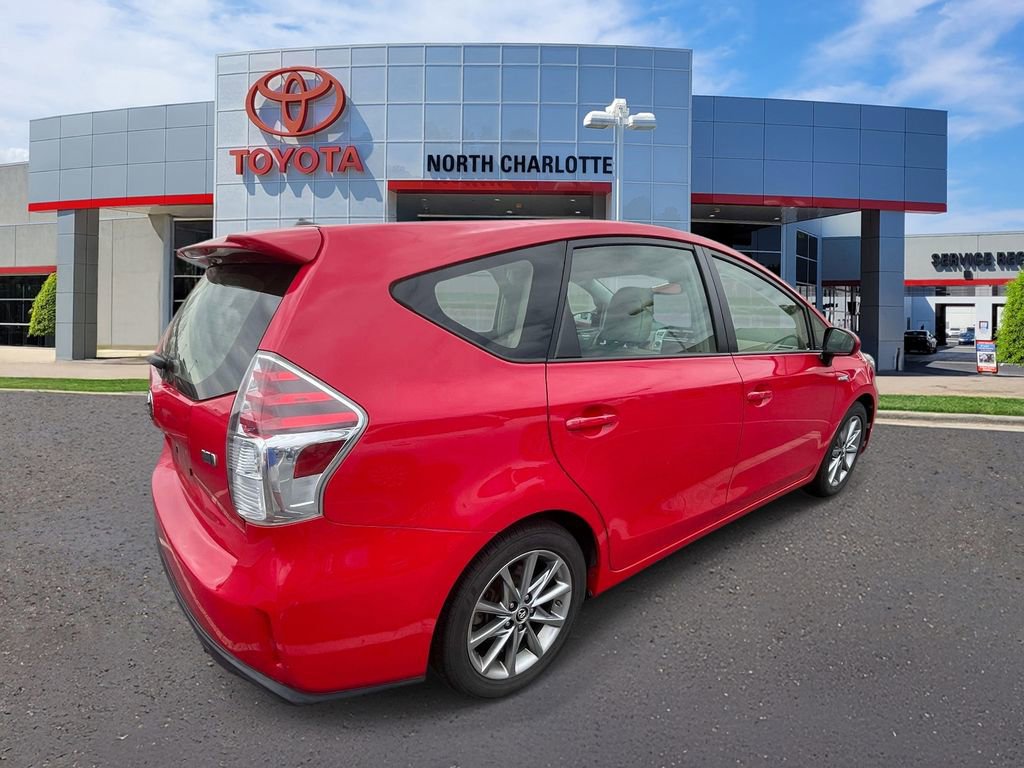 Used 2015 Toyota Prius V Five image 8