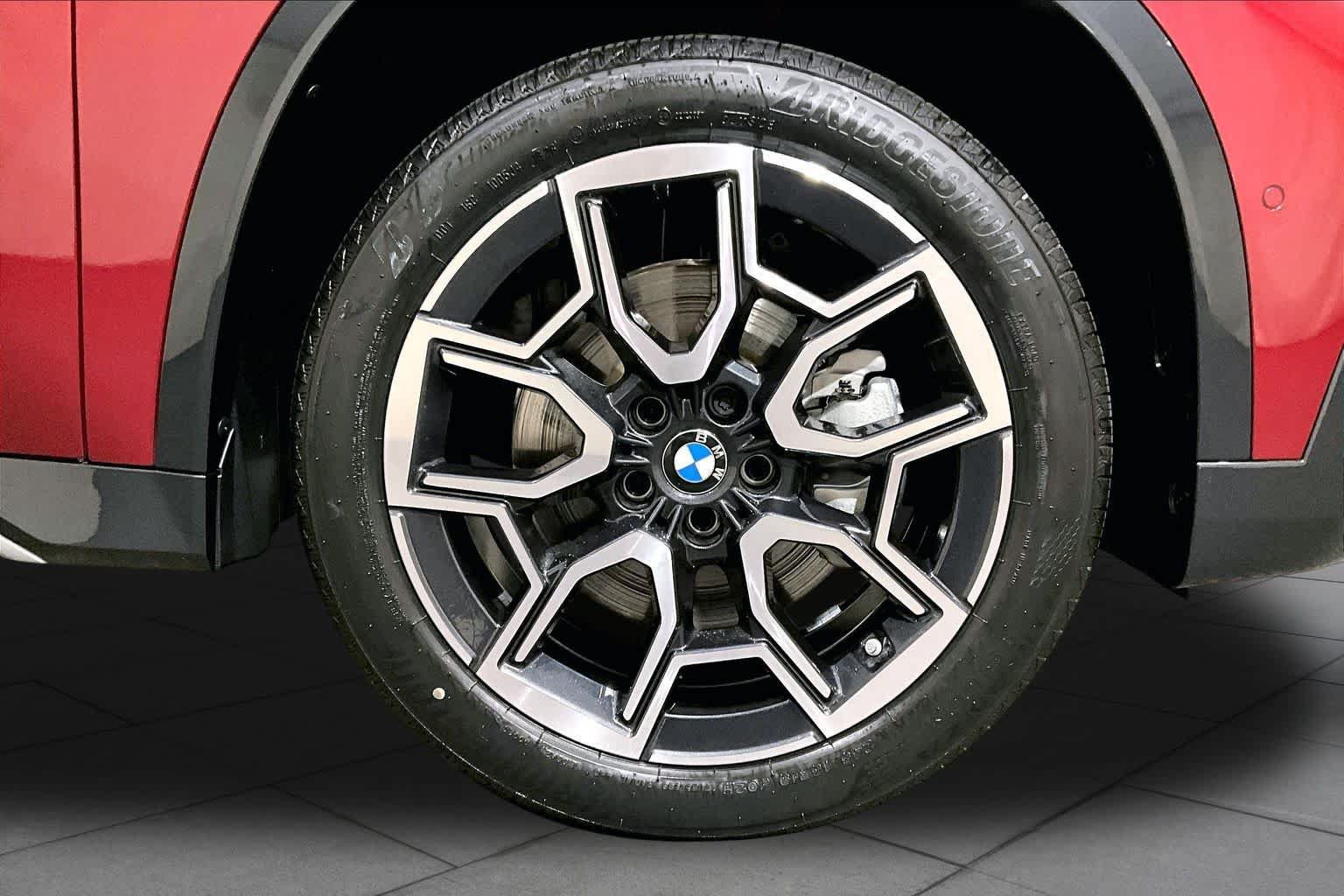 New 2026 BMW X1 xDrive28i w/ Convenience Package AWD/4WD image 17