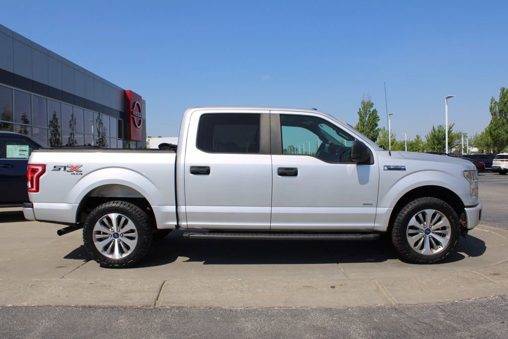 Used 2017 Ford F150 XL w/ Equipment Group 101A Mid AWD/4WD image 6