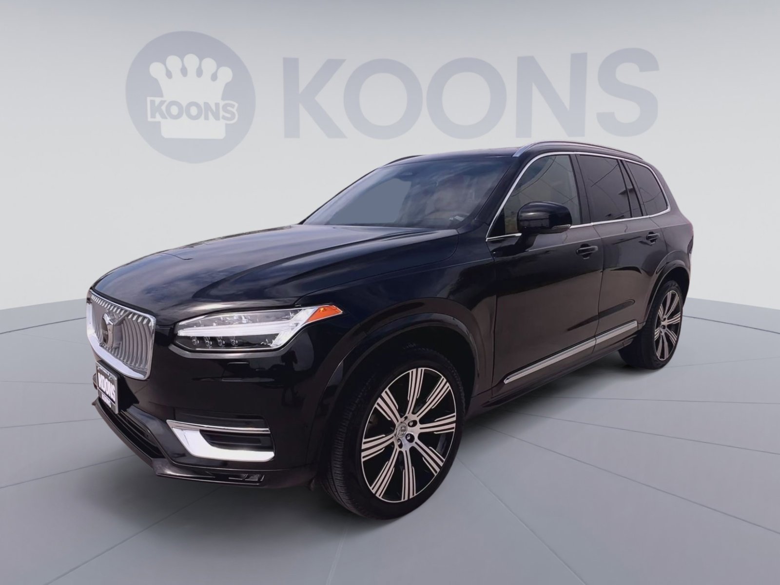 Certified 2023 Volvo XC90 B6 Ultimate w/ Protection Package Premier AWD/4WD image 5
