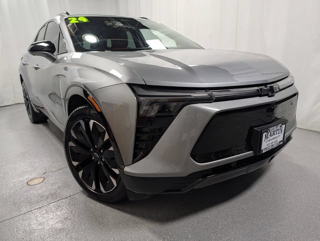 Certified 2024 Chevrolet Blazer EV RS AWD/4WD image 2