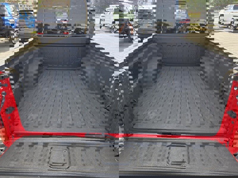 Certified 2025 Jeep Gladiator Rubicon w/ Convenience Group image 13