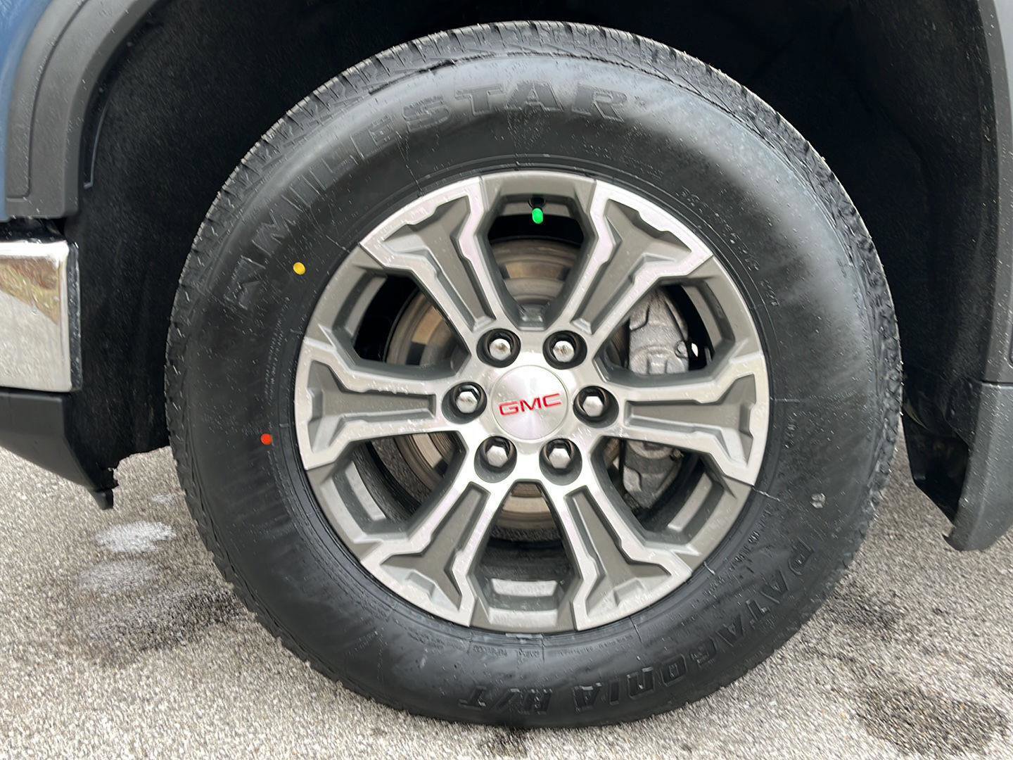 Used 2024 GMC Sierra 1500 SLT image 10