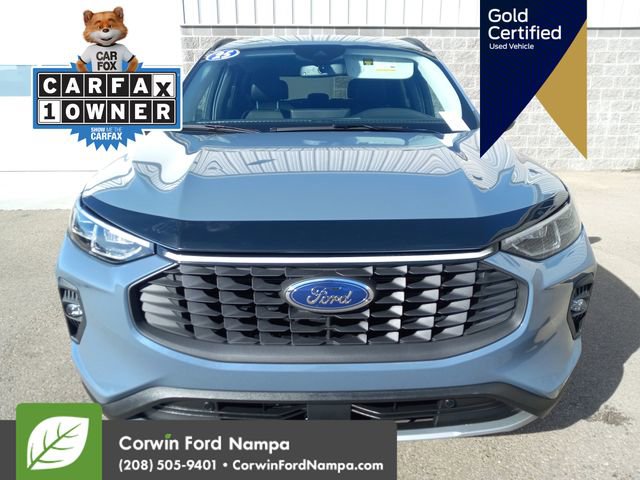 Certified 2025 Ford Escape Platinum image 10