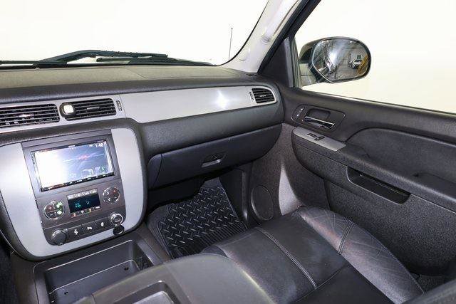 Used 2013 Chevrolet Silverado 2500 LTZ w/ LTZ Plus Package image 11