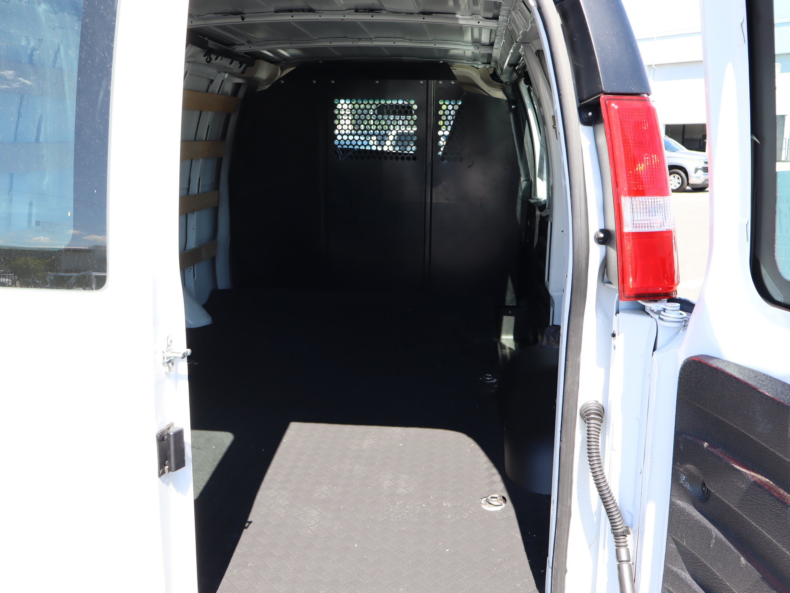 Used 2025 Chevrolet Express 2500 w/ Driver Convenience Package RWD image 25