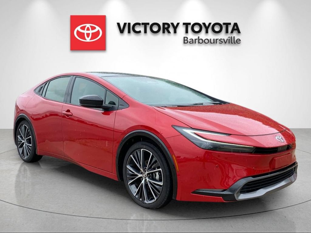 Used 2025 Toyota Prius Limited FWD image 5
