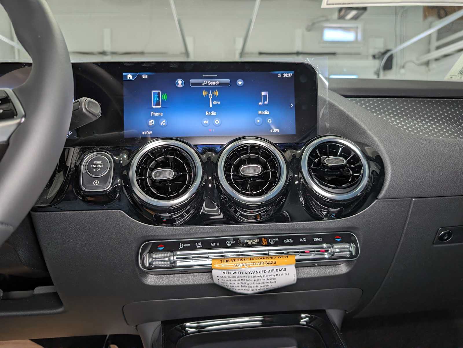 New 2026 Mercedes-Benz GLA 250 4MATIC image 27