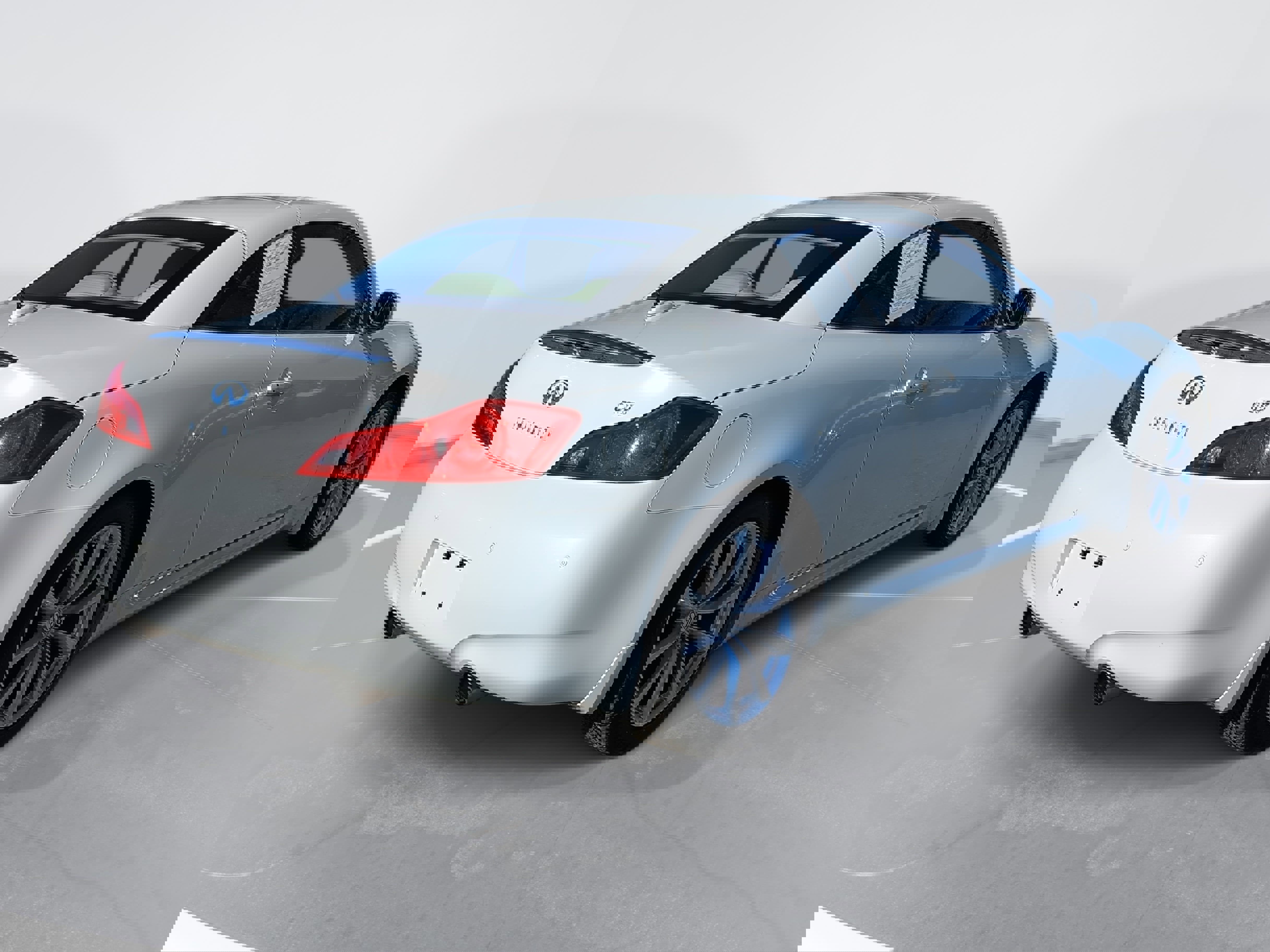 Used 2012 INFINITI G37 Sport w/ Premium Pkg image 5