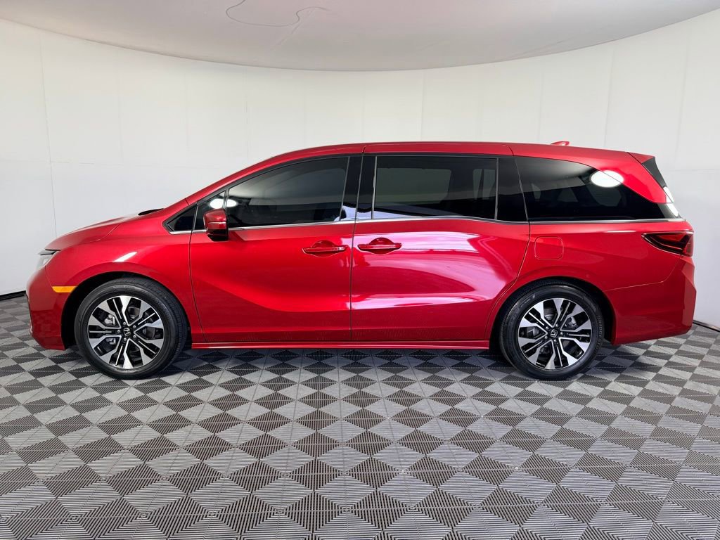 Used 2025 Honda Odyssey Elite image 8