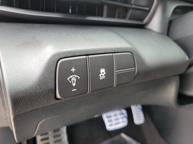 New 2026 Hyundai Elantra SEL Sport FWD image 12
