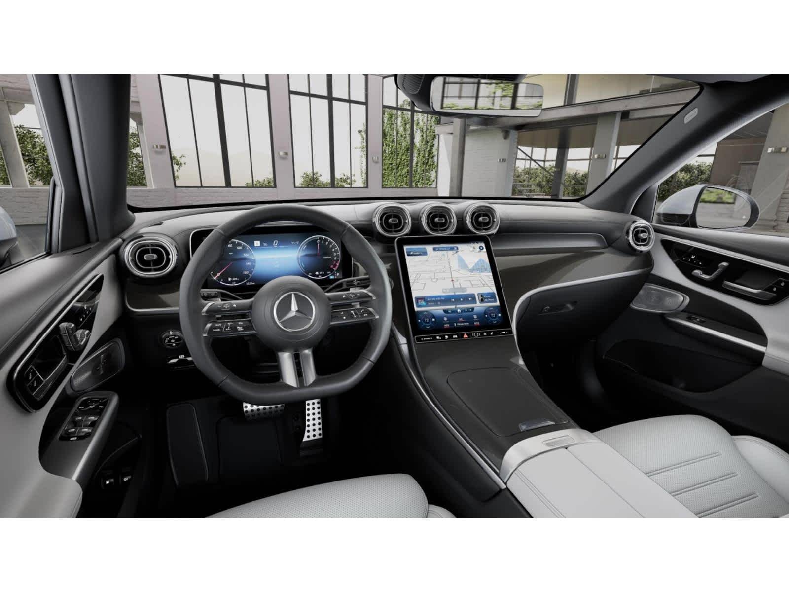 New 2025 Mercedes-Benz GLC 350e 4MATIC image 2