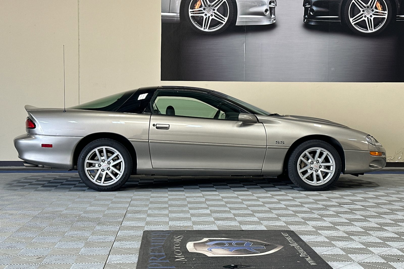Used 2002 Chevrolet Camaro Z28 w/ SS Performance/Appearance Pkg image 3